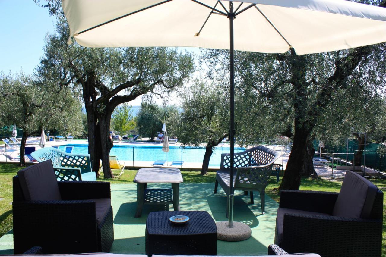 Villa Molino Moniga del Garda Exteriör bild