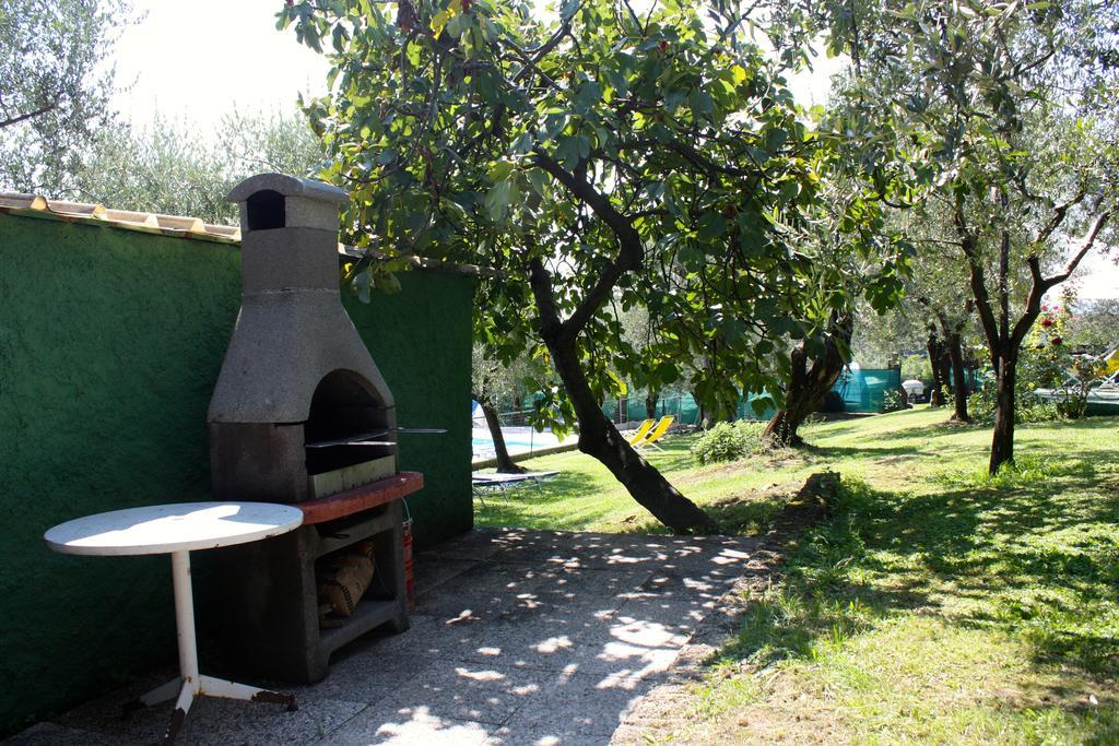 Villa Molino Moniga del Garda Exteriör bild