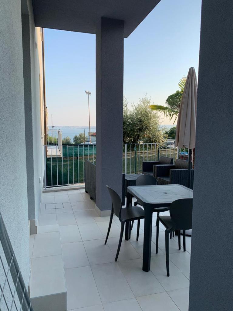 Villa Molino Moniga del Garda Rum bild